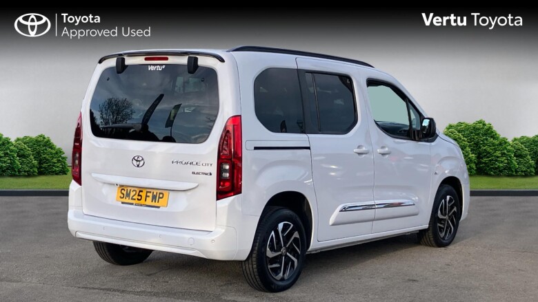 Toyota Proace City Verso 100kW Design L1 50kWh 5dr Auto Electric Estate